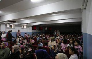 Tokat'ta veliler çocuklarının eğitim gördüğü...