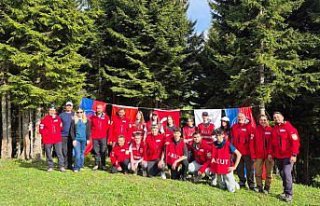 Trabzon'da lise öğrencilerine afet bilinçlendirme...