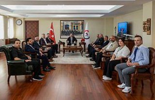 Yeşilay Spor Kulübü Onursal Başkanlığına Vali...