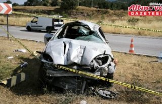 Amasya'da devrilen otomobildeki 1 çocuk öldü,...