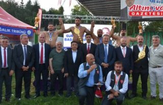 Perşembe Yaylası Yağlı Güreş ve Kültür Festivali'nde...