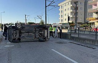 Samsun'da otomobilin devrilmesi sonucu 2 kişi...