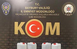 Bayburt'ta sahte içki operasyonunda 110 litre etil...
