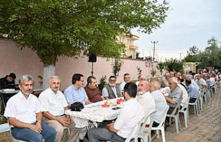 Vezirköprü İmam Hatip Lisesi mezunları pilav gününde...