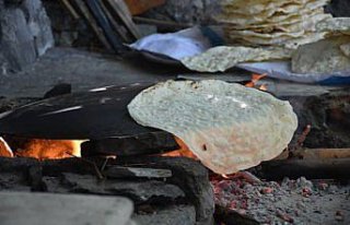 Gümüşhane'de kadınların kışlık yiyecek...