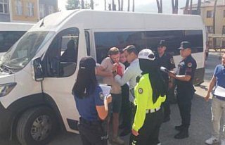 Hanönü'de öğrenci servisleri denetlendi