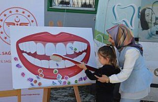 Havza'da anaokulu öğrencilerine ağız ve diş...