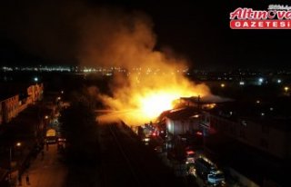 Samsun'da kereste fabrikasında çıkan yangına...