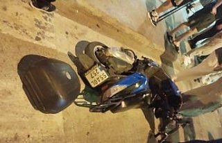 Samsun'da devrilen motosikletin sürücüsü...