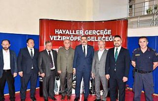 “Vezirköprü Kitap Günleri“ başladı