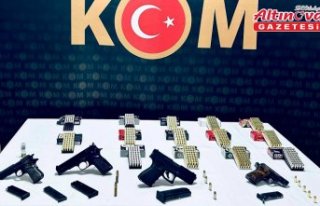 Karabük'te 4 ruhsatsız tabanca ele geçirildi