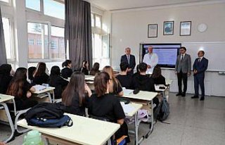 Ordu Valisi Erol, lise öğrencileriyle bir araya...