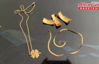 Samsun'da balkondan girdiği evlerden hırsızlık...