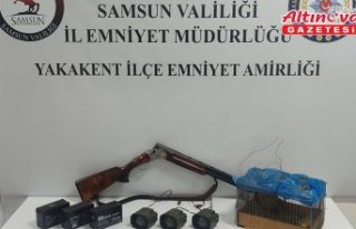 Yakakent'te bıldırcınla kaçak avcılık yapan...