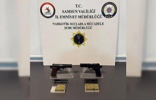 Samsun'da ruhsatsız silah operasyonunda 2 zanlı...