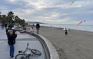 Samsun'un semalarını uçurtmalar renklendirdi