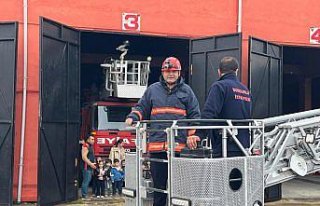 Sungurlu'da öğrencilere itfaiyecilik anlatıldı