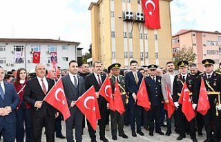 Vezirköprü'de Cumhuriyet Yürüyüşü düzenlendi