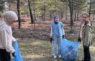 Ankara'da sınıfı bir günlüğüne ormana...