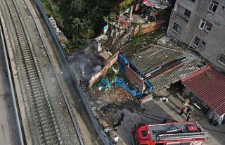 Samsun'da depoda çıkan yangın söndürüldü