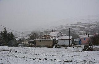 Tokat'ta yüksek kesimlerde kar etkili oluyor