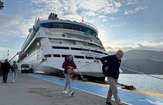 “Astoria Grande“ kruvaziyeri, yılın son seferinde...