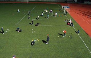 Beden eğitimi öğretmeni Kastamonu'yu ragbi...