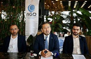 Doğu Türkistan Milli Meclisi Başkanı Tümtürk,...