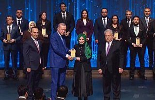 DÜ Öğretim Üyesi Şahin, TÜBA-GEBİP Ödülü'ne...