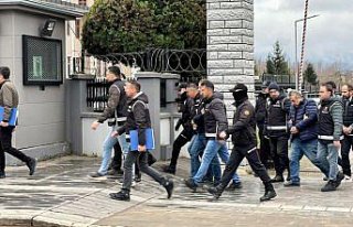 Düzce'de silah kaçakçılığı operasyonunda...