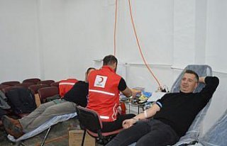 Havza'da iki okulda veliler kan bağışında...