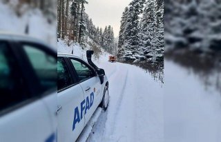 Karabük, Düzce, Bolu ve Zonguldak'ta karla...