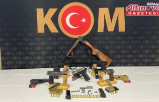 Kastamonu'da bir ev ile iş yerinde 7 ruhsatsız...