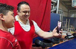 Milli güreşçi Rıza Kayaalp'ten Vezirköprülü...