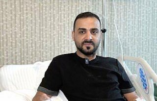 Motosiklet kazasında parmağı kopan genç mikrocerrahiyle...