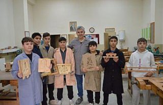 Samsun'un Havza ilçesinde açılan zanaat atölyeleri...