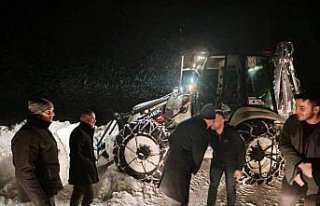 Ağlı Belediye Başkanı Ergin, karla mücadelede...