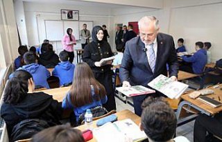 Bafra Belediyesinden öğrencilere eğitim desteği