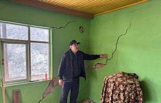 Bartın'da heyelan nedeniyle 15 evde çatlaklar...