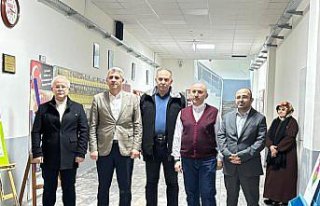 Çorum'da öğrencilerin tezhip eserleri sergilendi