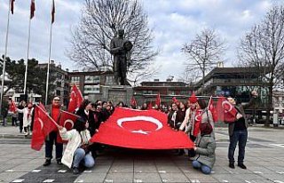 Düzce'de kadınlar, terör örgütü yandaşlarının...