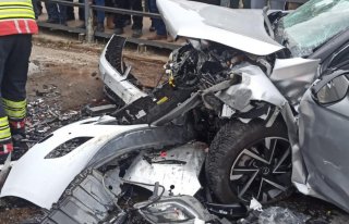 Ordu'da iki otomobilin çarpıştığı kazada...