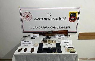Kastamonu'da uyuşturucu operasyonunda yakalanan...