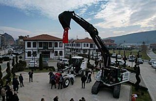 Osmancık Belediyesi iki yeni iş makinesi aldı