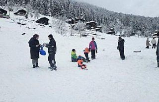 Rize'de Ayder Yaylası'nda yılbaşı yoğunluğu...