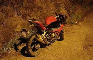 Sinop'ta devrilen motosikletin sürücüsü yaralandı