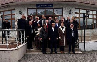 Zonguldak Valisi Hacıbektaşoğlu, gazeteciler ve...