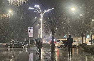 Bolu'da kar etkili oluyor