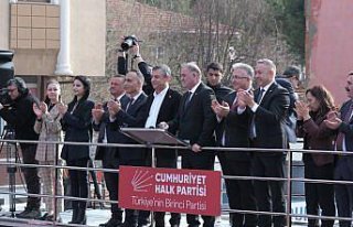 CHP Genel Başkanı Özgür Özel, partisinin Çorum...