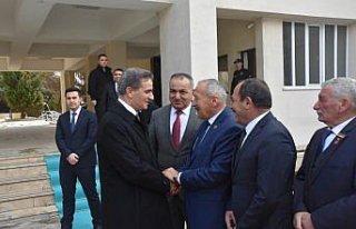 Erzurum Valisi olarak atanan Aydın Baruş, Gümüşhane'den...